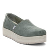Peltz Shoes  Women's Toms Alpargata Midform Slip-On Bonsai Green 10020189