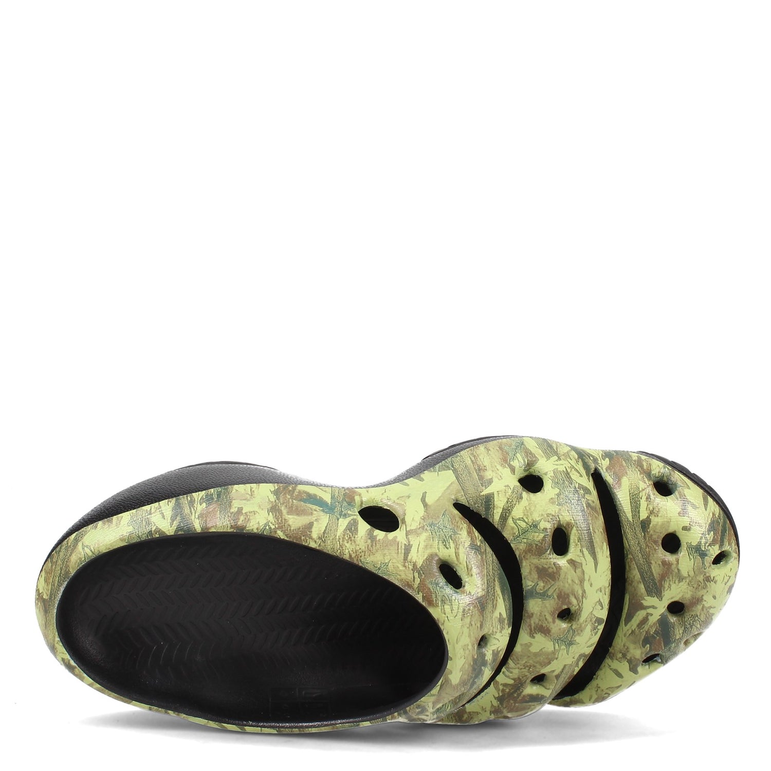 Peltz Shoes  Men's Keen Yogui Arts Slip-On Camo Green 1002034