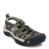 Peltz Shoes  Men's Keen Newport H2 Sandal Raven/Aluminum 1008399