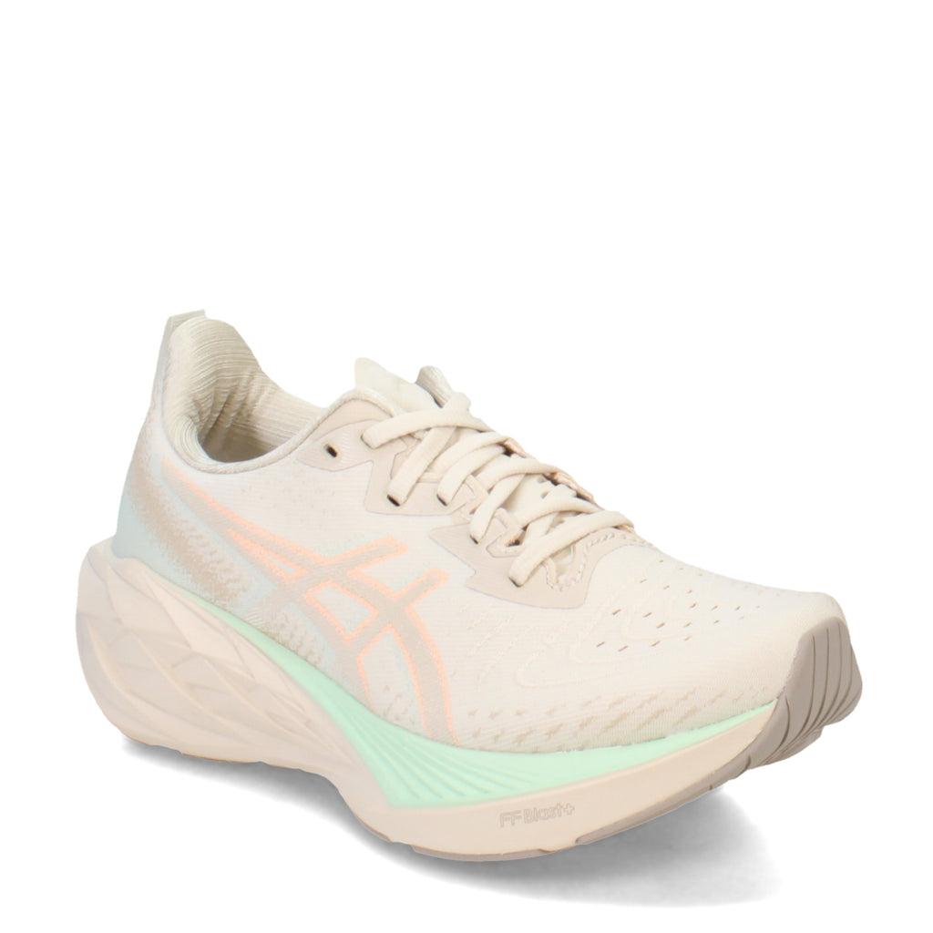 Women's ASICS Novablast 4 Running Shoe OATMEAL/MOONROCK 1012B510-250