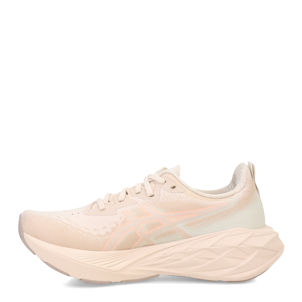Women's ASICS Novablast 4 Running Shoe OATMEAL/MOONROCK 1012B510-250