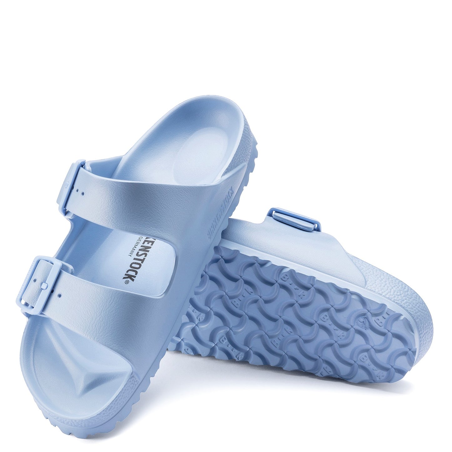 Peltz Shoes  Women's Birkenstock Arizona Essentials EVA Slide DUSTY BLUE 1022 510 N