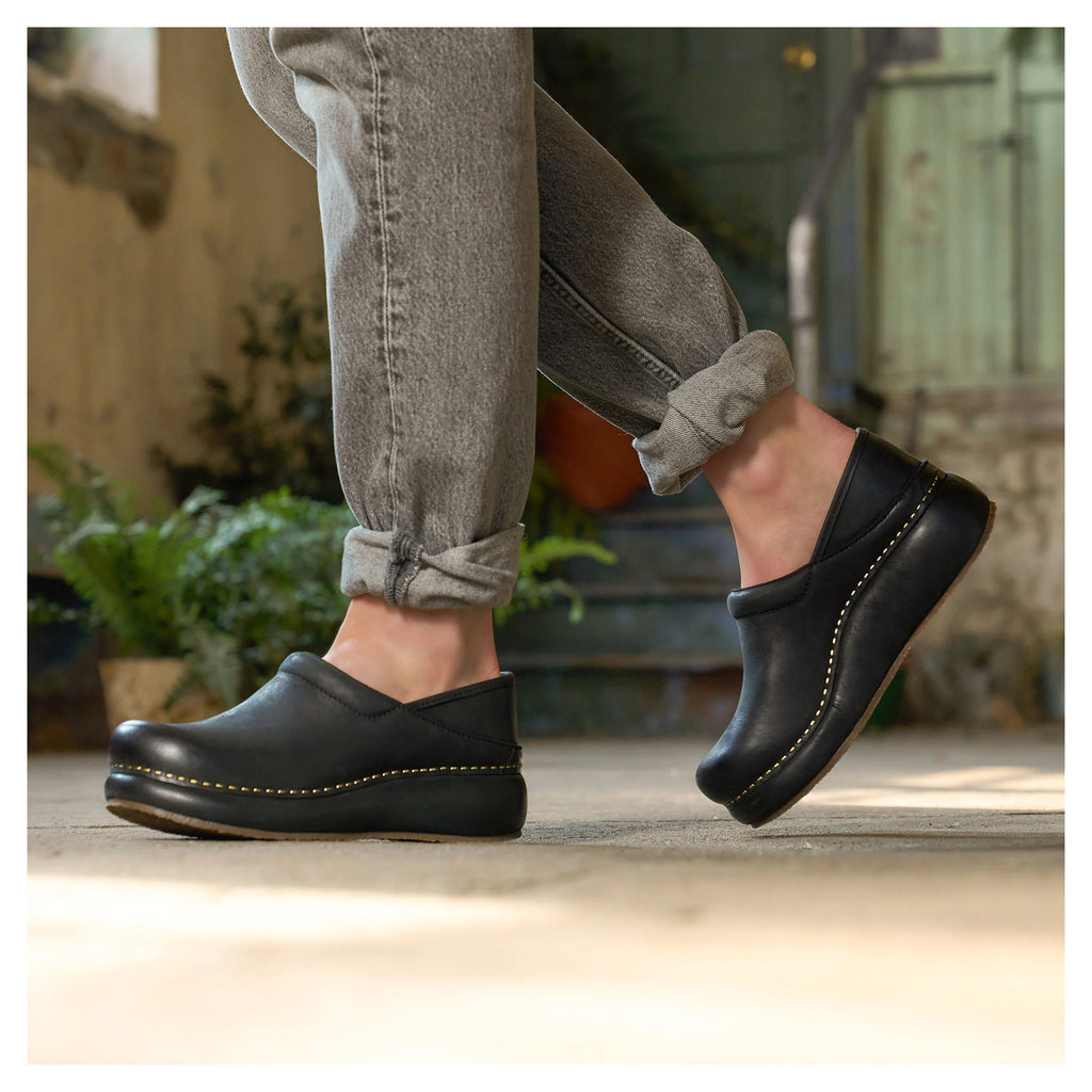 Women's Dansko Platform Pro Clog BLACK 10301-100600