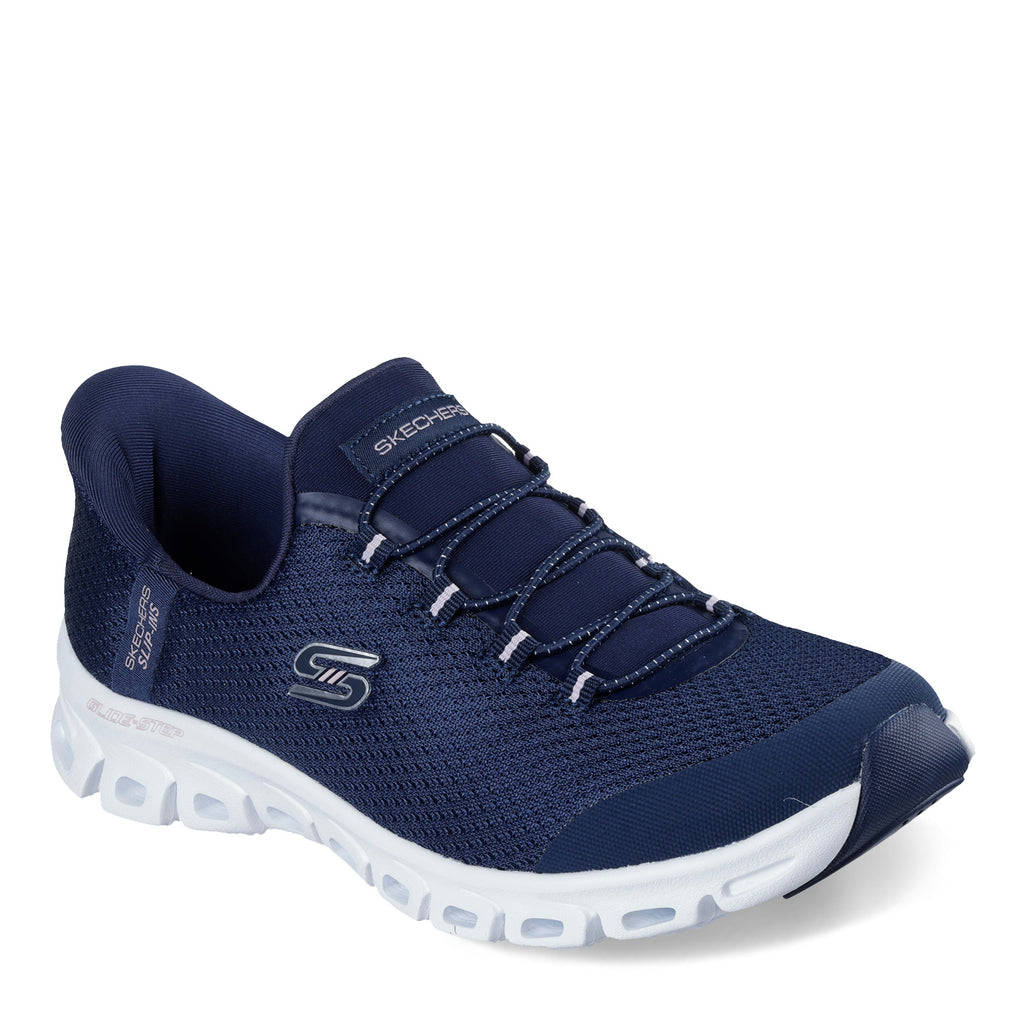 [POS] Women's Skechers, Slip-ins: Glide-Step - Pursuit Sneaker