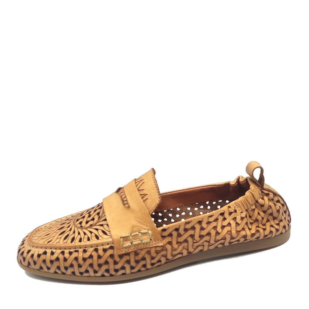 Women's Loves & Hope Mila Loafer LIGHT TAN 11-8899 SCISSOR