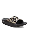 Peltz Shoes  Women's Oofos OOahh Luxe Slide Sandal CHEETAH 1103-BLKCHEETAH
