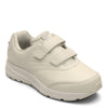 Peltz Shoes  Men's Brooks Addiction Walker V-Strap 2 Walking Shoe - Extra Wide Width White 110320 4E 142