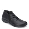 Peltz Shoes  Women's Naot Terehu Bootie BLACK 11177-BA6