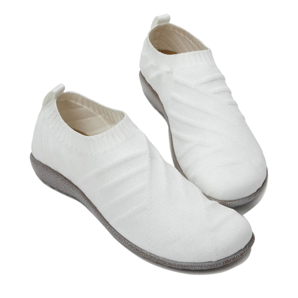 Women's Naot Okahu Slip-On WHITE / SILVER 11193-35H