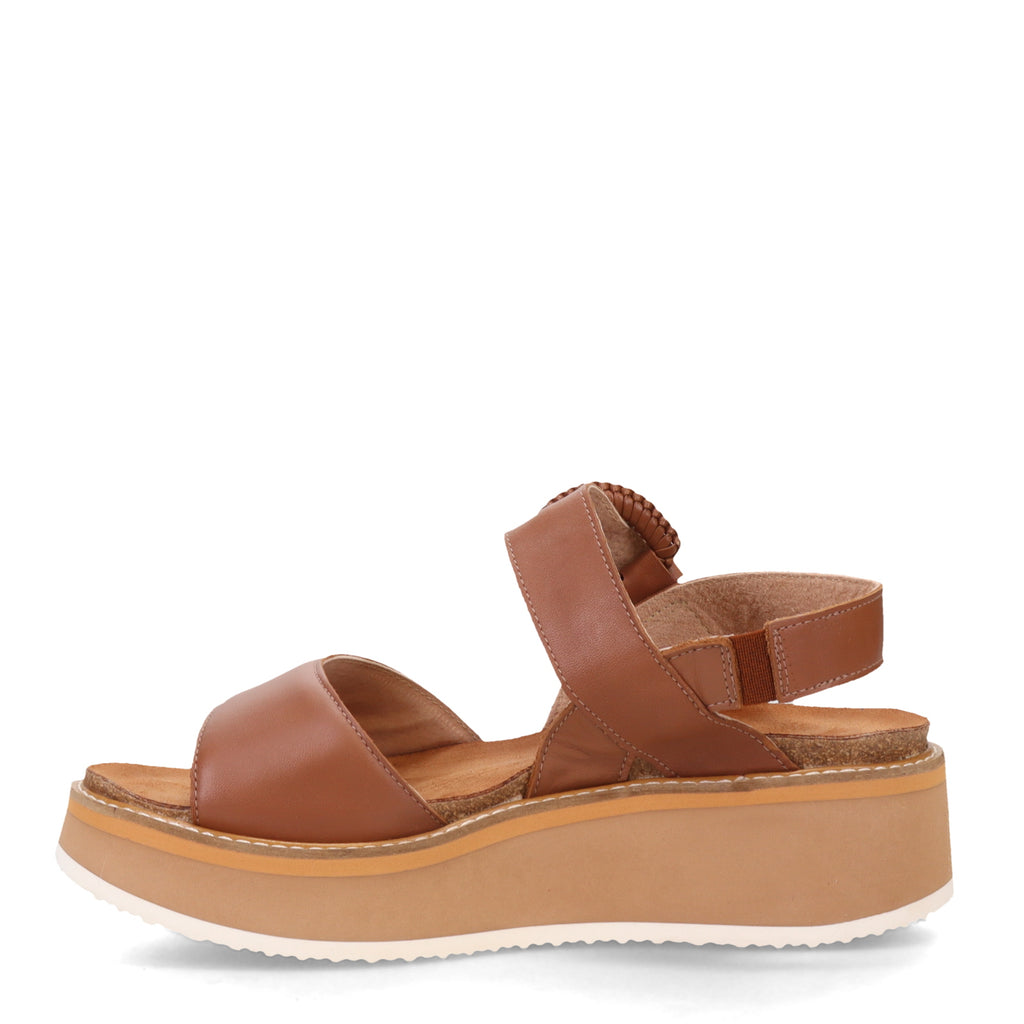 Women's Naot Crepe Sandal CARAMEL 124100-EBA