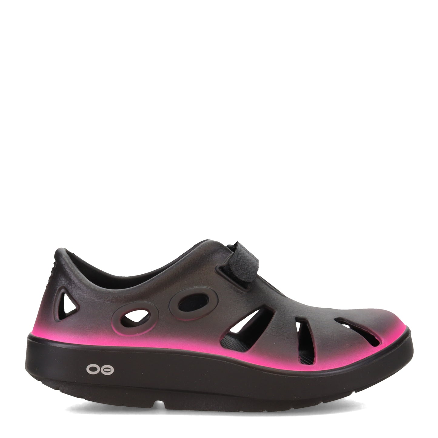 Peltz Shoes  Women's Oofos OOcandoo Slip-On Recovery Shoe PINK 1300-PINK