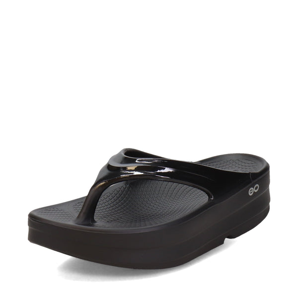 Women's Oofos, OOmega OOlala Sandal — Peltz Shoes