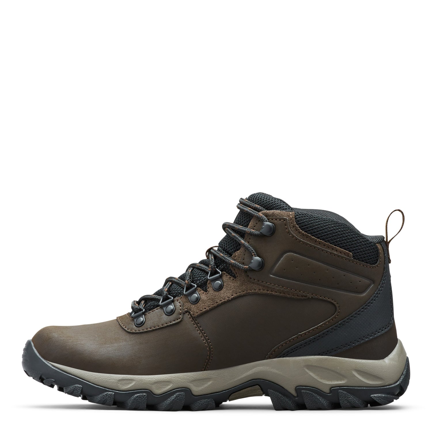Peltz Shoes  Men's COLUMBIA NEWTON RIDGE PLUS II WP BOOTS CORDO 1594731-231