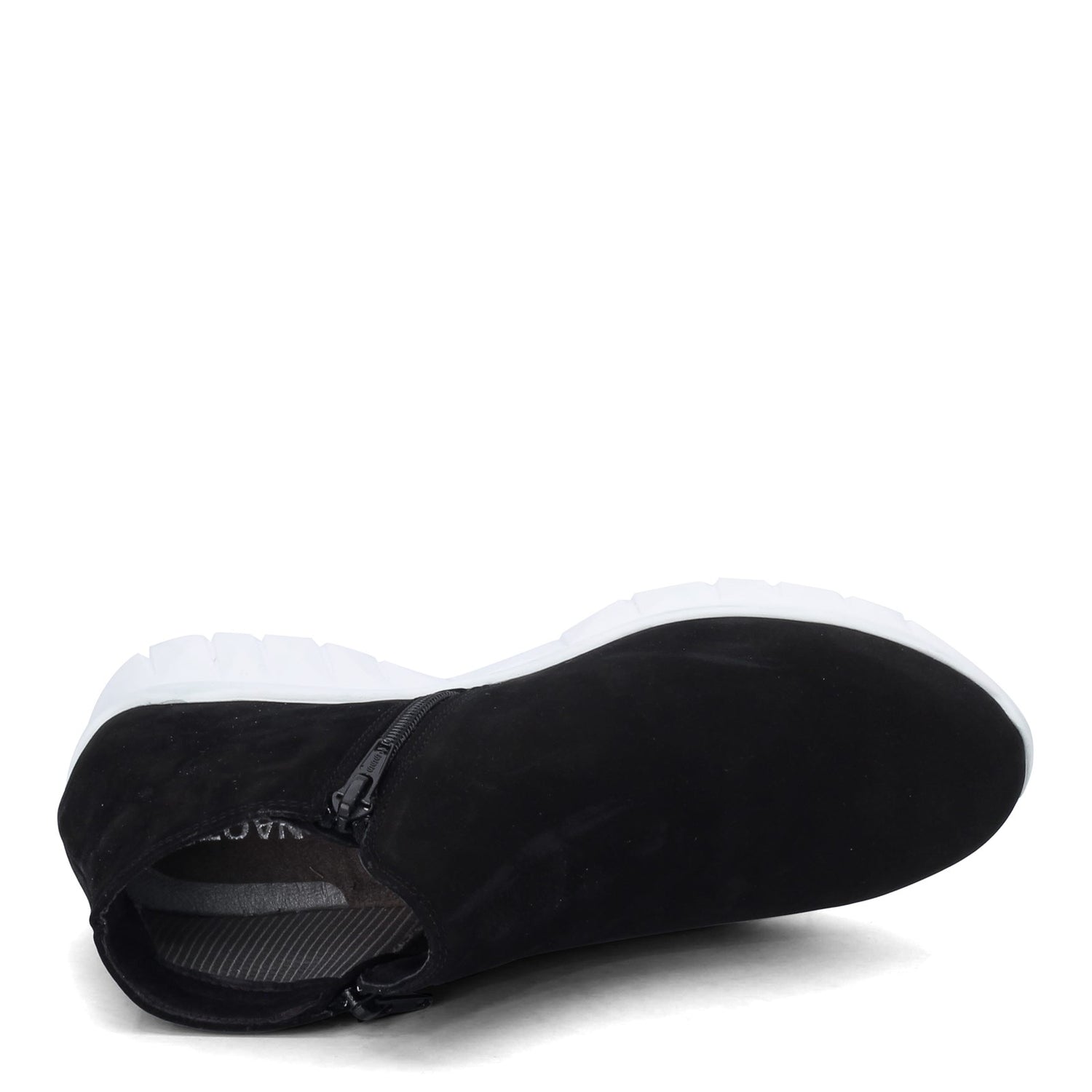 Peltz Shoes  Women's Naot Zodiac Bootie BLACK 18016-B12