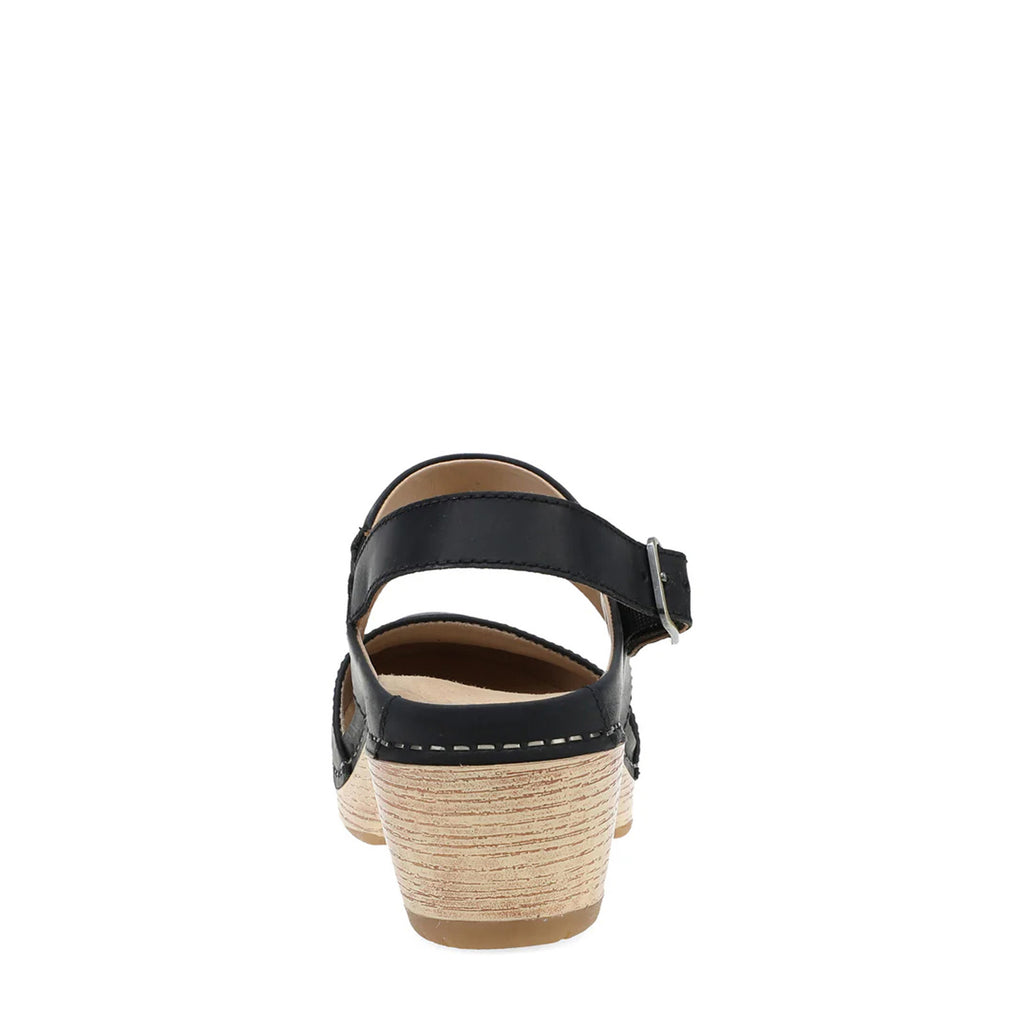 Women's Dansko Lucia Clog BLACK 2218-021400