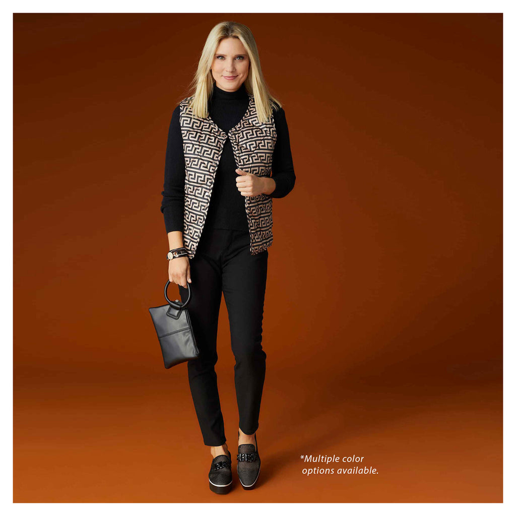 Coco & Carmen, Roxy Wrislet