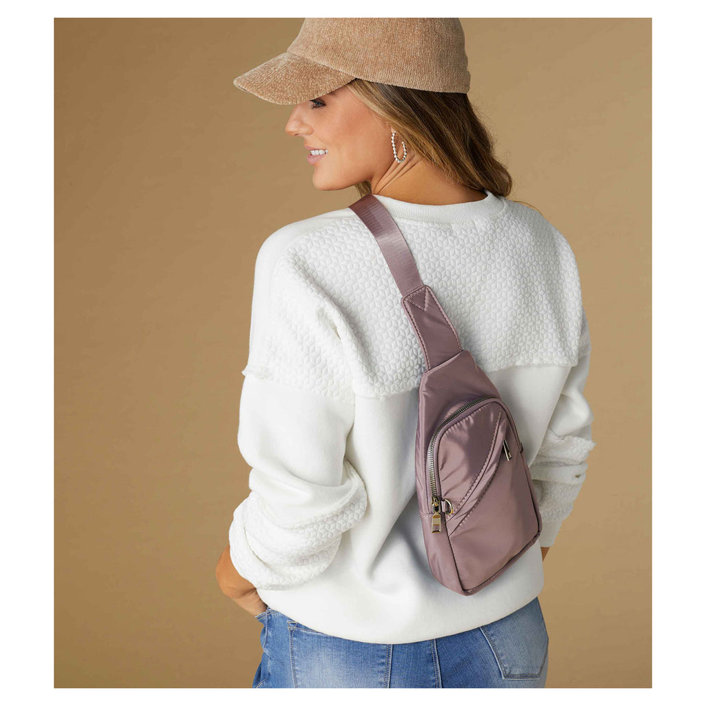 Coco & Carmen, Larissa Sling Bag