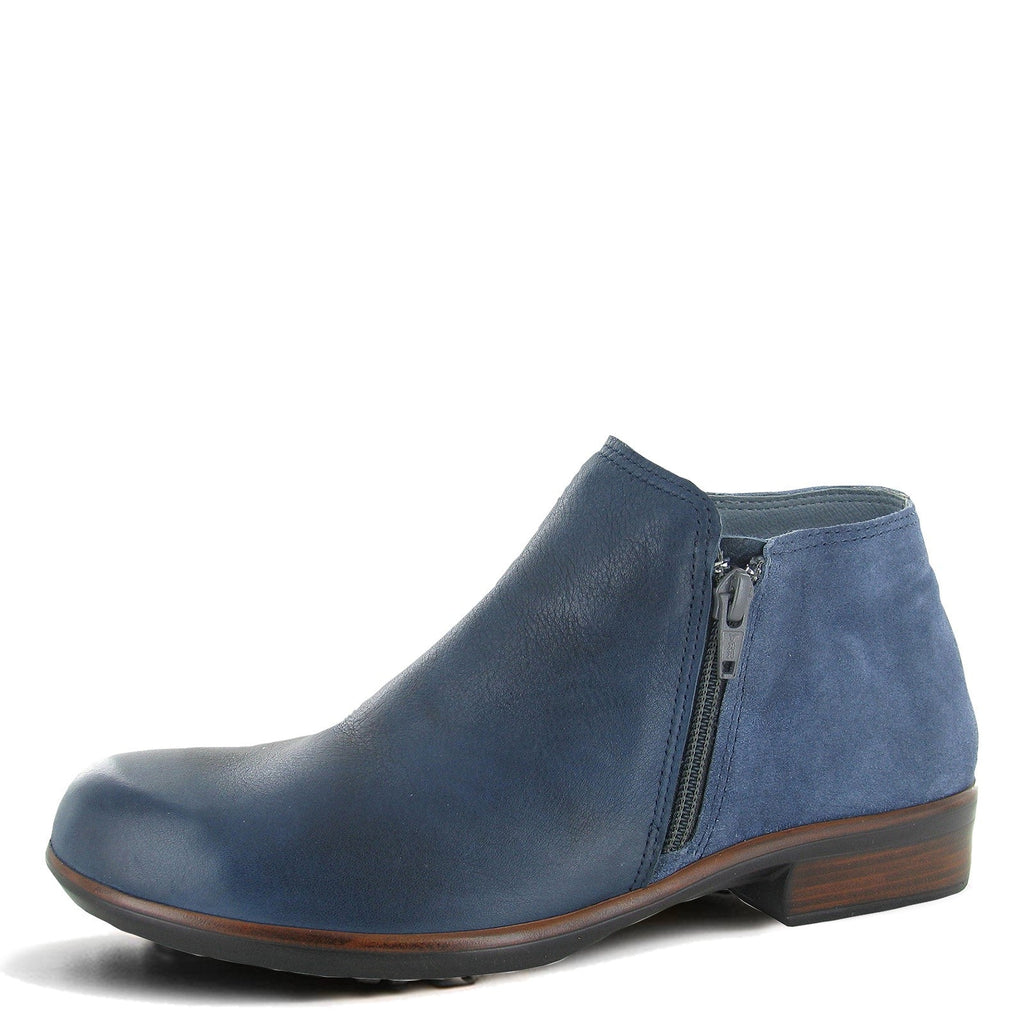 [POS] Women's Naot Helm Boot 26030-PCJ