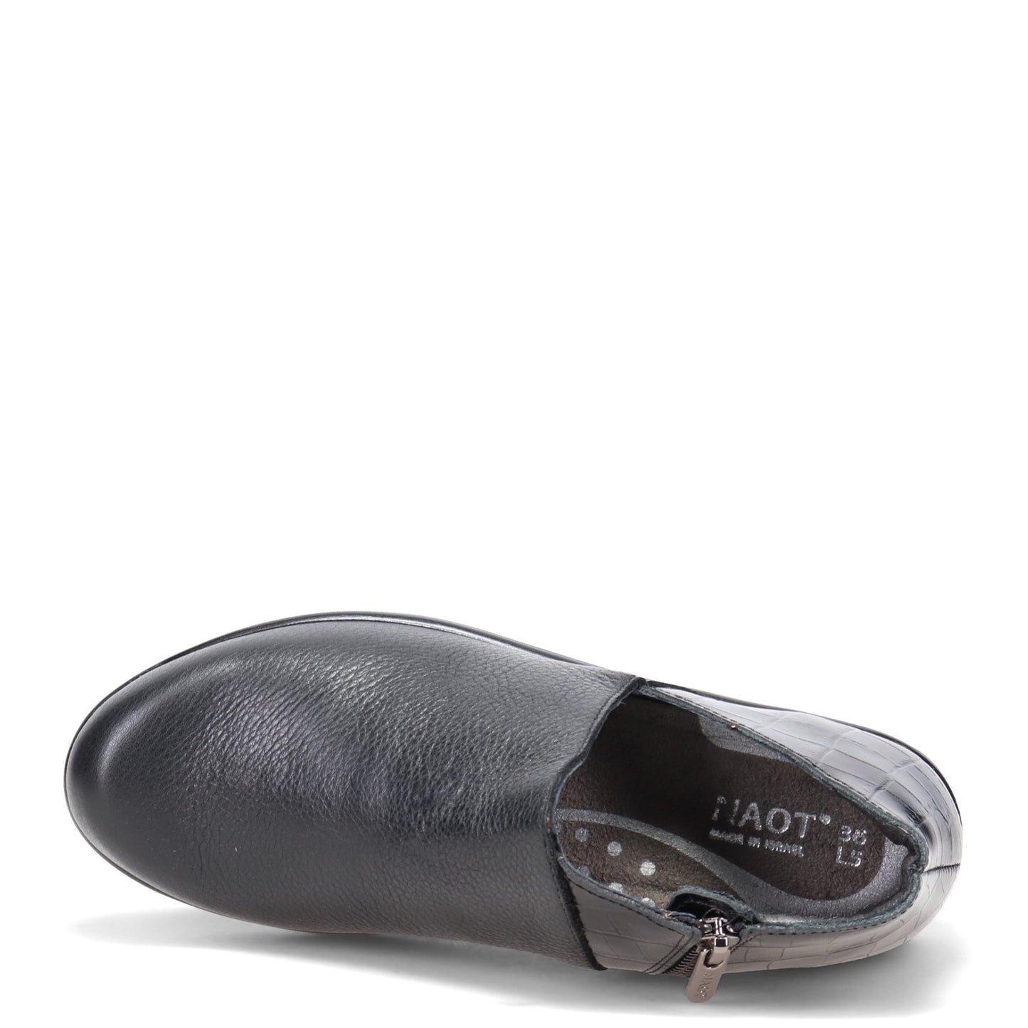 Peltz Shoes  Women's Naot Bayamo Boot SOFT BLACK 26073-NTR