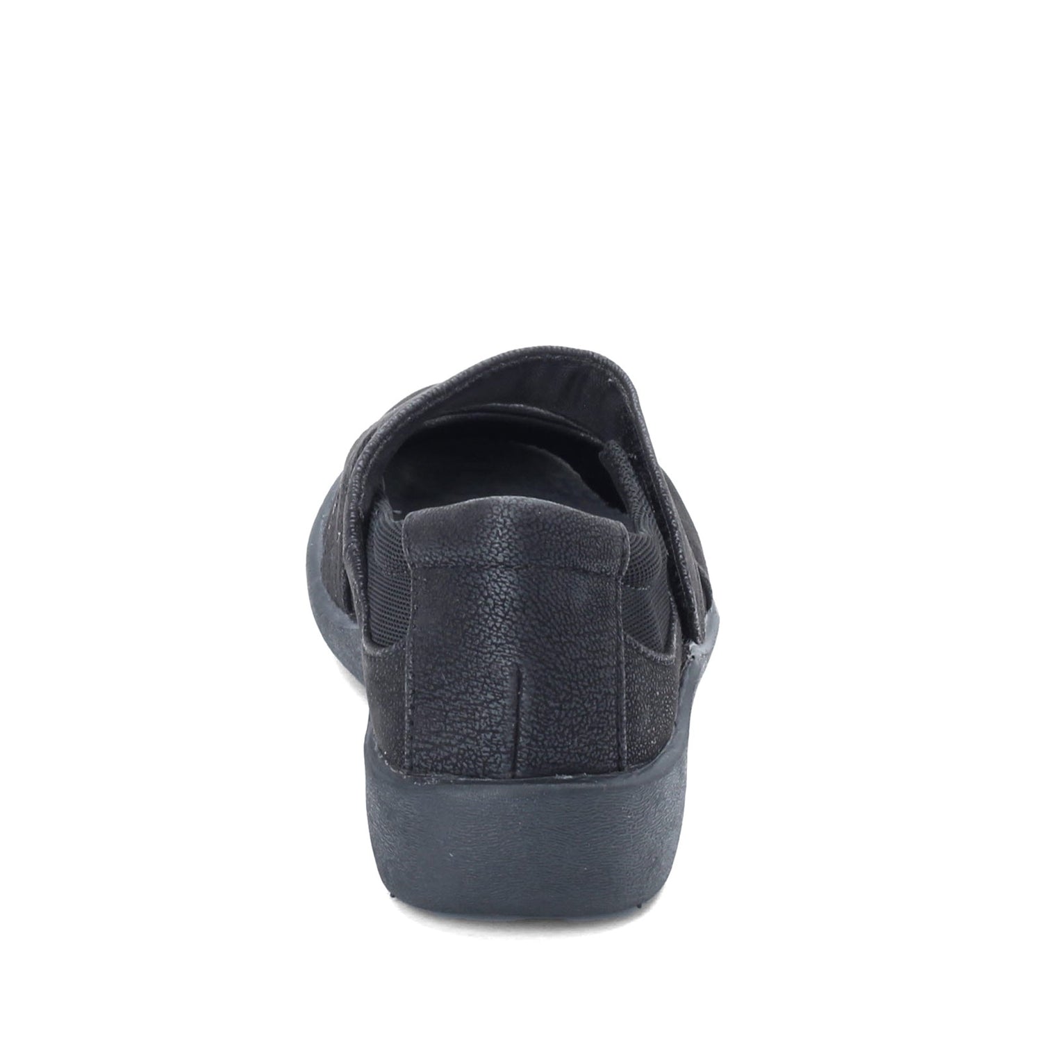 Peltz Shoes  Women's Clarks Sillian Bella Slip-On BLACK 26121457