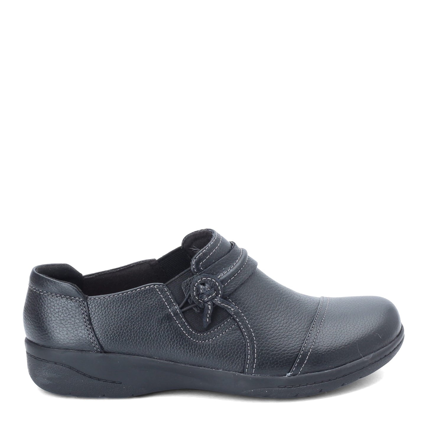 Peltz Shoes  Women's Clarks Cheyn Madi Slip-On BLACK TUMBLED 26128930
