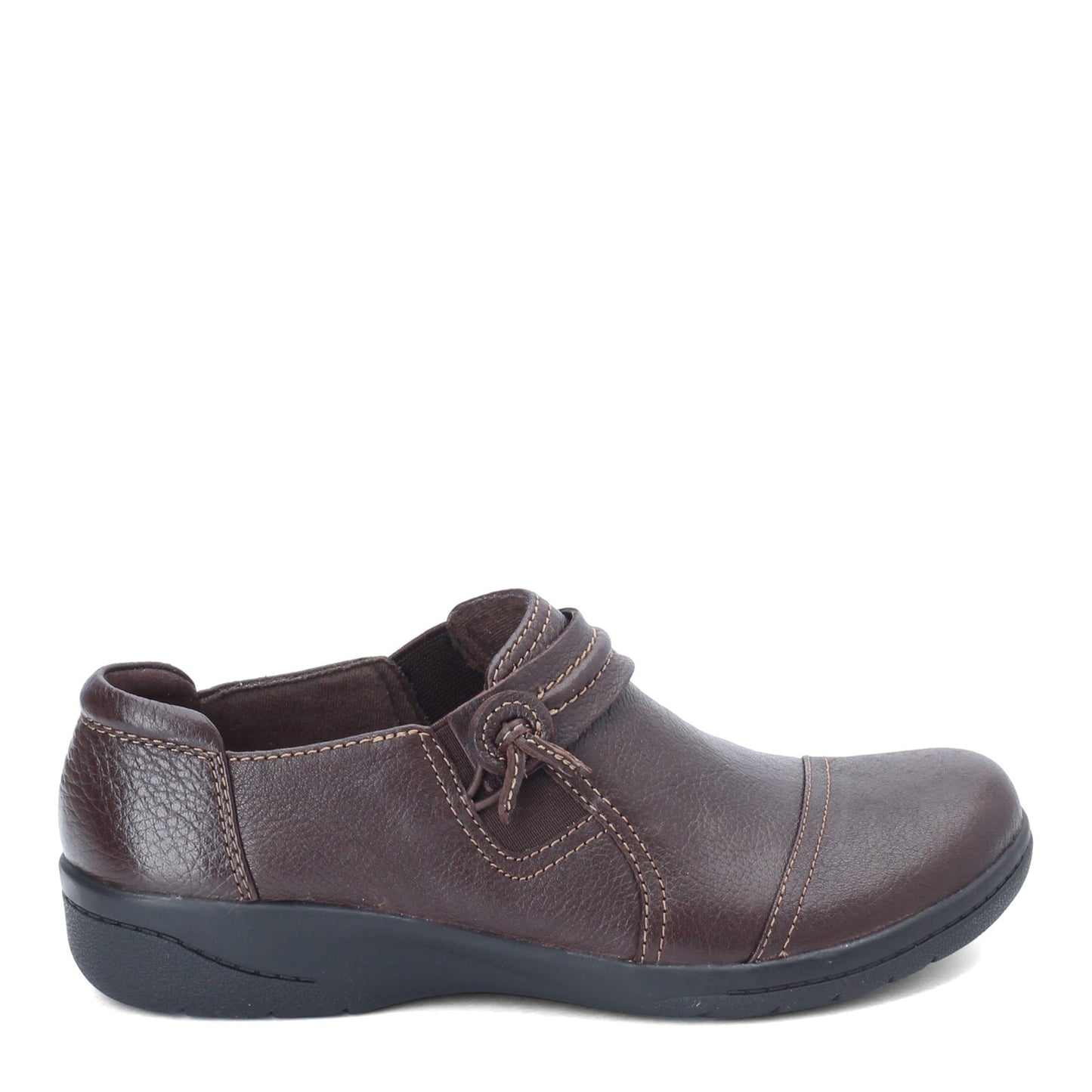 Peltz Shoes  Women's Clarks Cheyn Madi Slip-On BROWN 26128931