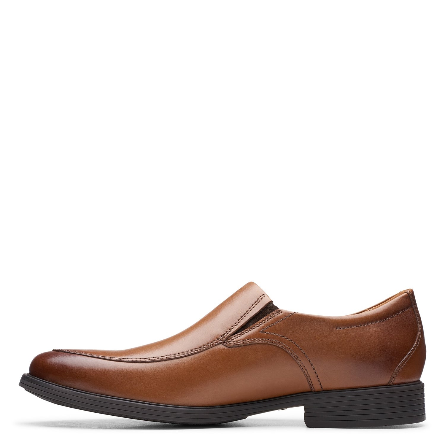 Peltz Shoes  Men's Clarks Whiddon Step Loafer DARK TAN 26152917