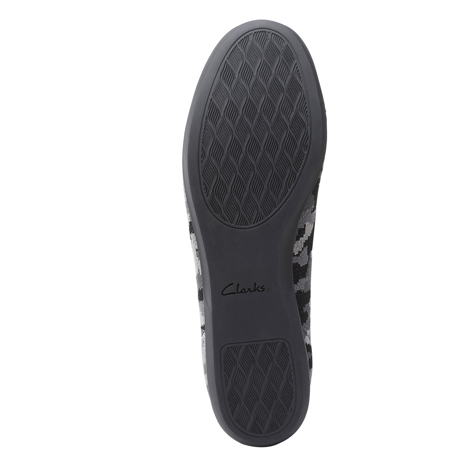 Peltz Shoes  Women's Clarks Carly Dream Flat CAMO 26156279