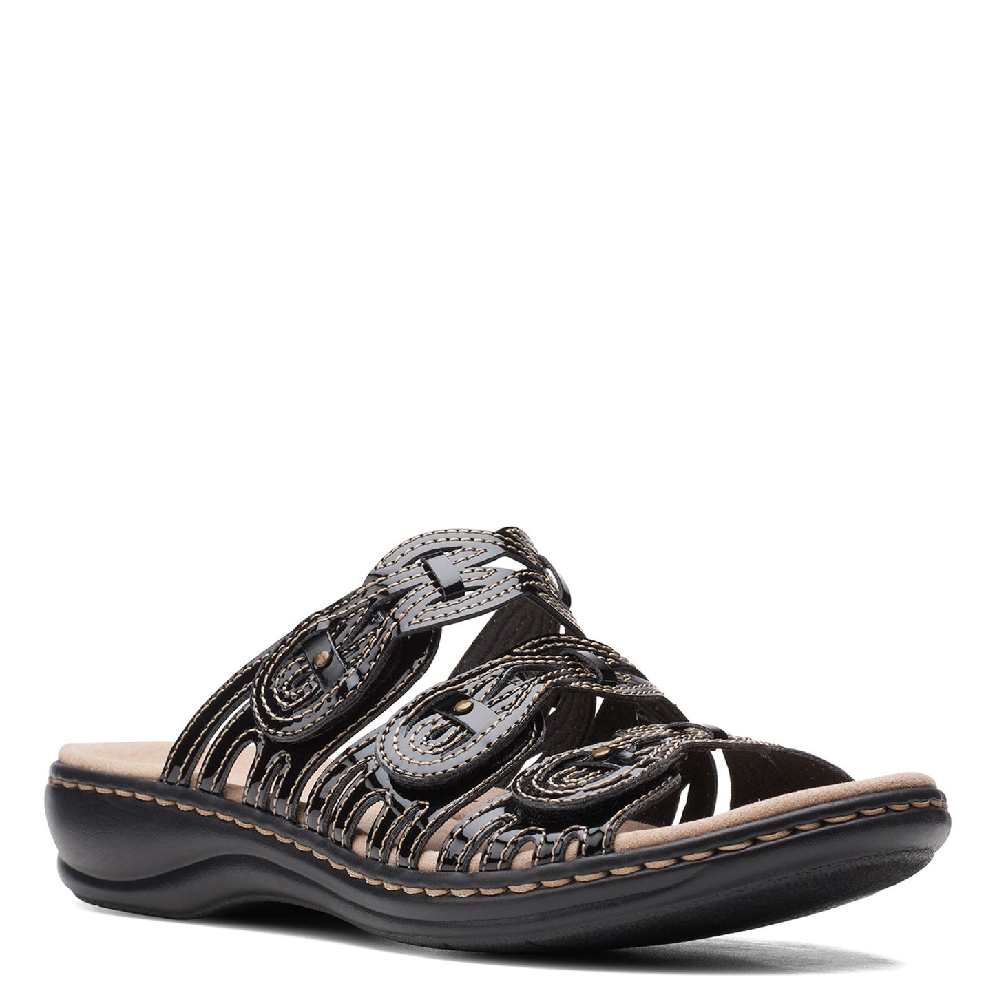 Peltz Shoes  Women's Clarks Leisa Faye Sandal BLACK PATENT 26157547