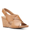 Peltz Shoes  Women's Clarks Margee Eve Sandal TAN 26158224