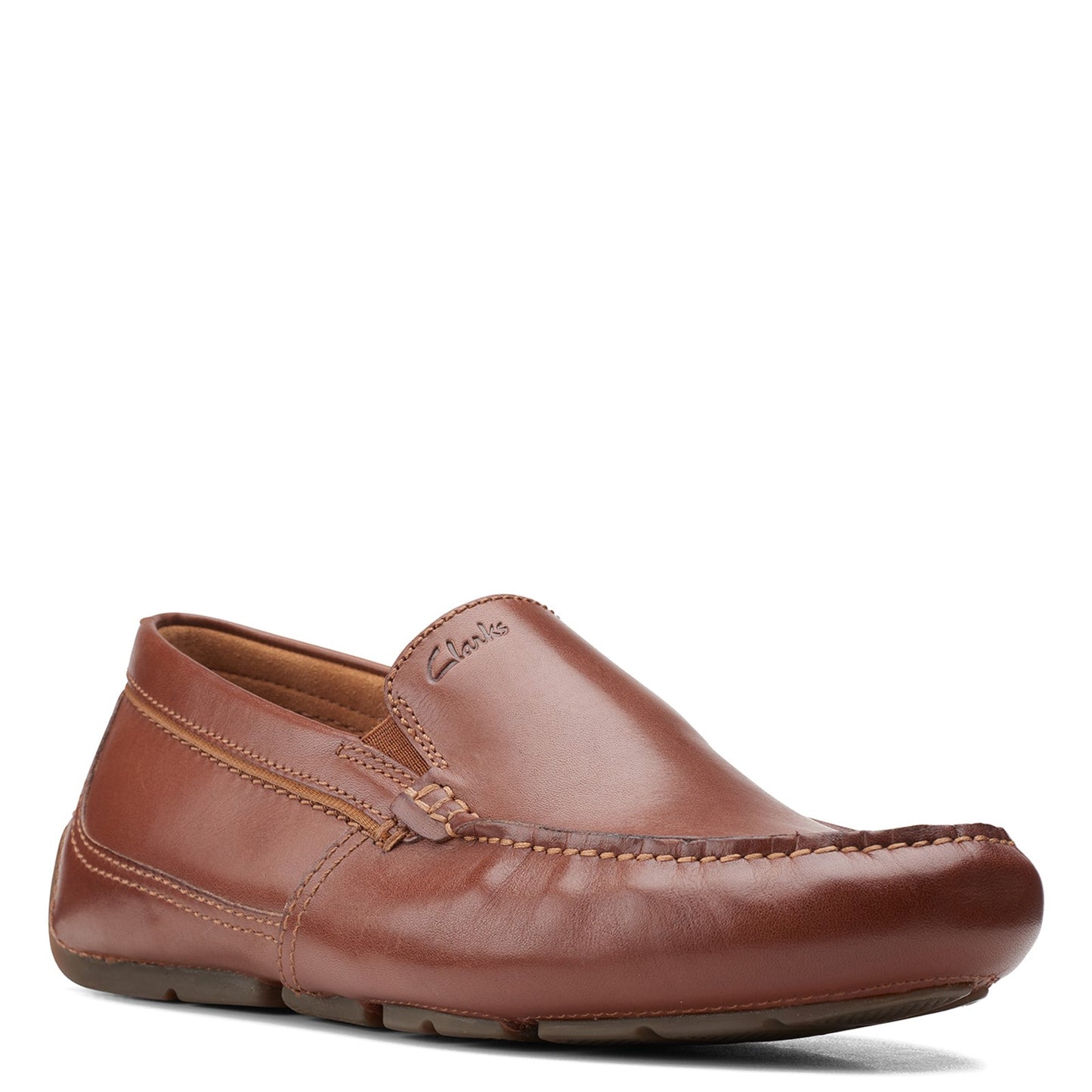 Peltz Shoes  Men's Clarks Markman Plain Loafer DARK TAN 26158703