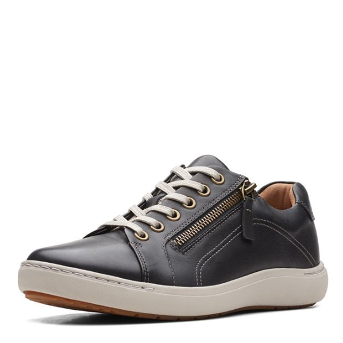 Women's Clarks, Nalle Lace Sneaker – Peltz Shoes