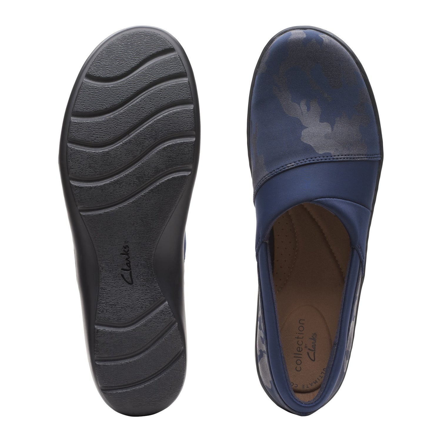 Peltz Shoes  Women's Clarks Cora Heather Slip-On NAVY FABRIC 26162138