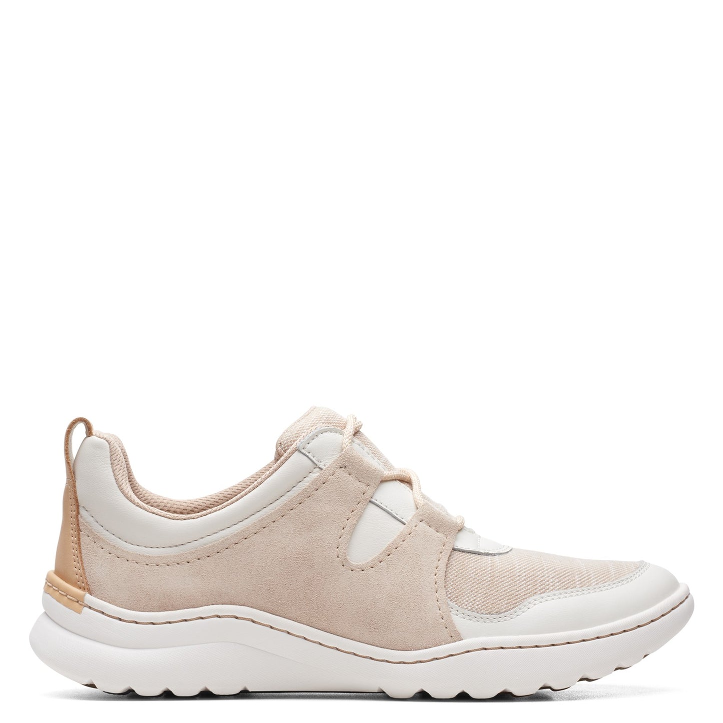 Peltz Shoes  Women's Clarks Teagan Lace Sneaker SAND 26165176