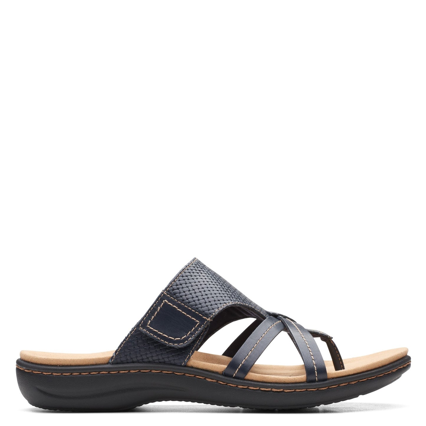 Peltz Shoes  Women's Clarks Laurieann Edge Sandal NAVY 26165387