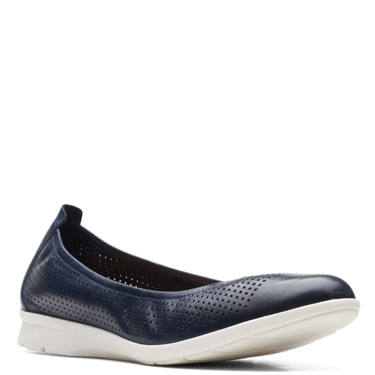 Women's Clarks, Jenette Ease Flat