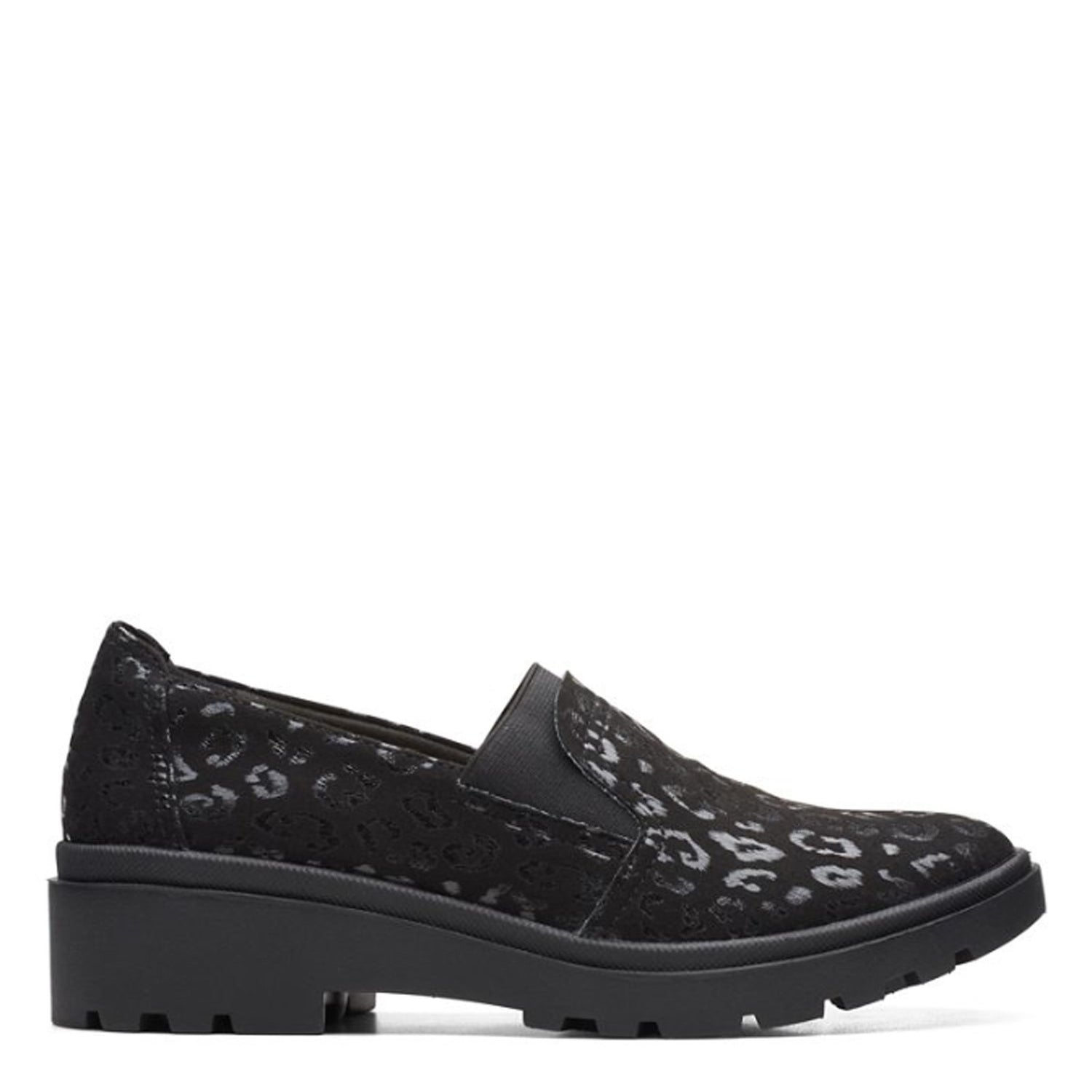 Peltz Shoes  Women's Clarks Calla Rae Loafer BLACK FABRIC 26167688