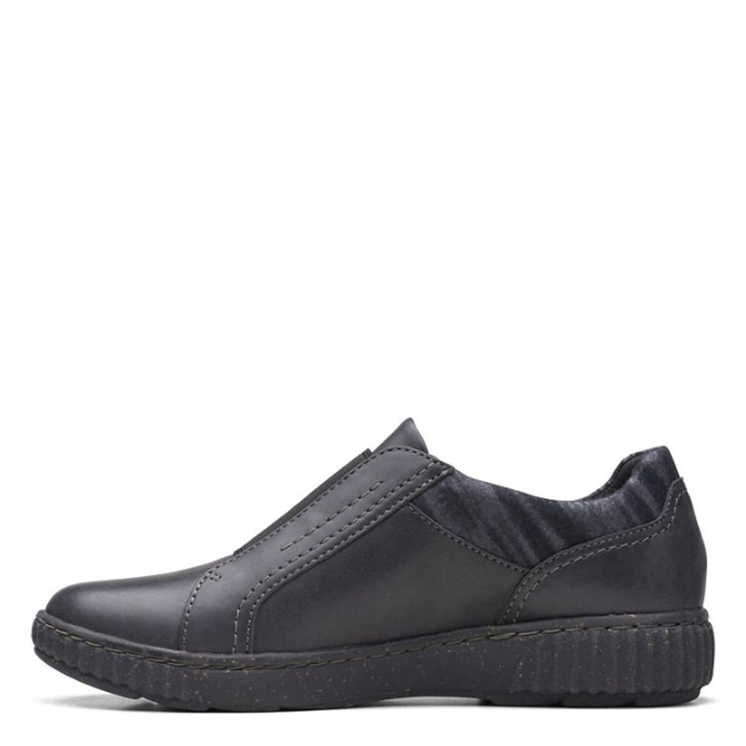 Peltz Shoes  Women's Clarks Caroline Cove Slip-On BLACK 26167699