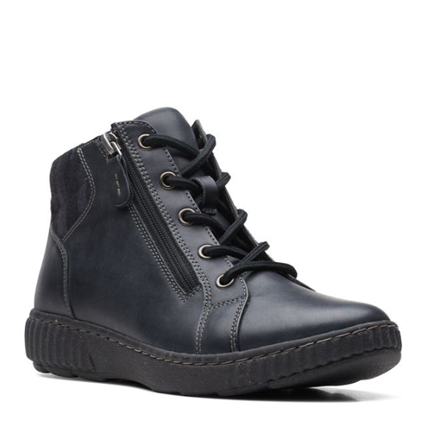 Peltz Shoes  Women's Clarks Caroline Park Boot BLACK 26167702
