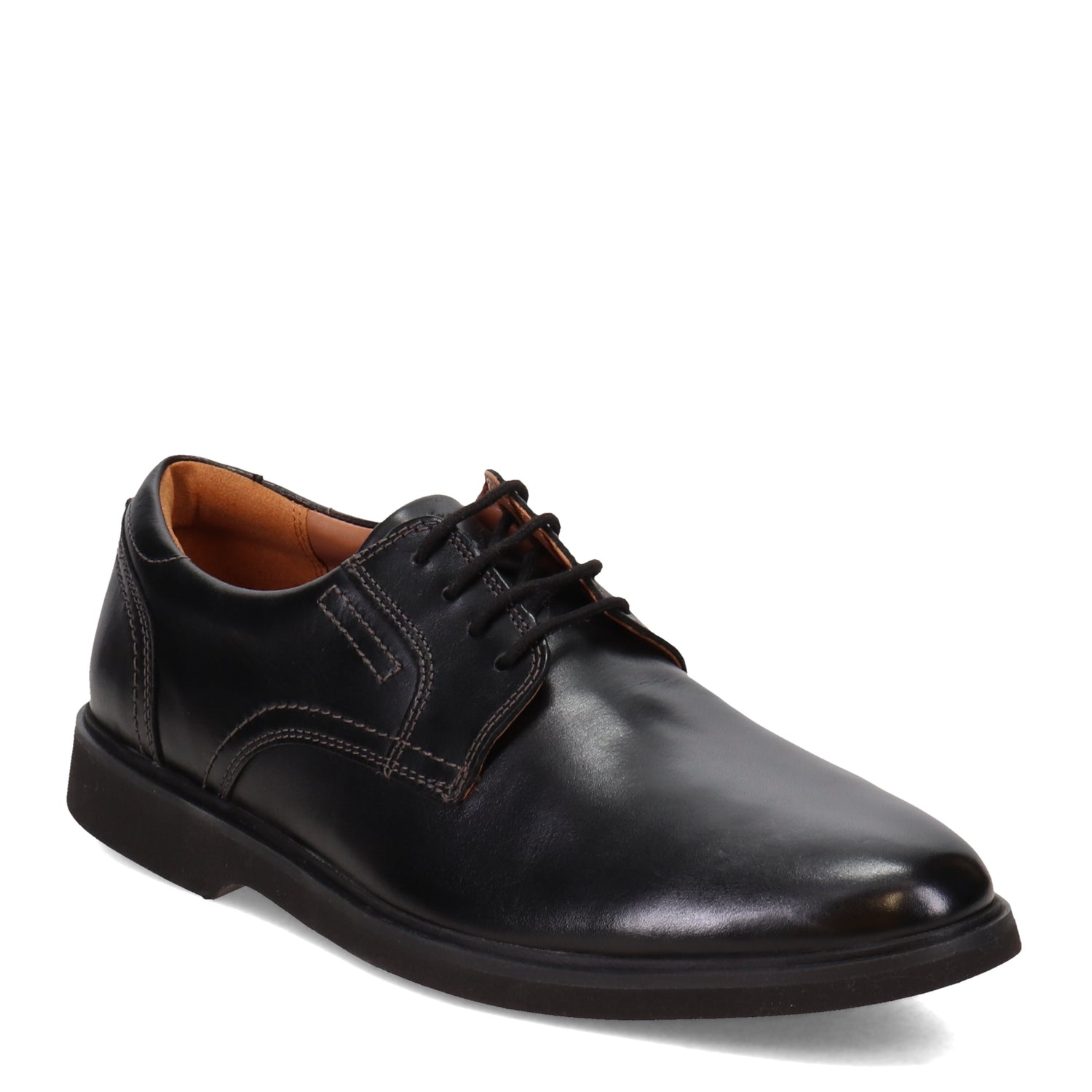Peltz Shoes  Men's Clarks Malwood Lace Oxford BLACK 26168162
