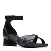Peltz Shoes  Women's Clarks Desirae Lily Sandal BLACK 26171172