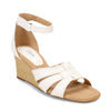Peltz Shoes  Women's Clarks Kyarra Joy Sandal White 26171244