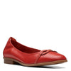 Peltz Shoes  Women's Clarks Lyrical Rhyme Flat GRENADINE 26171278