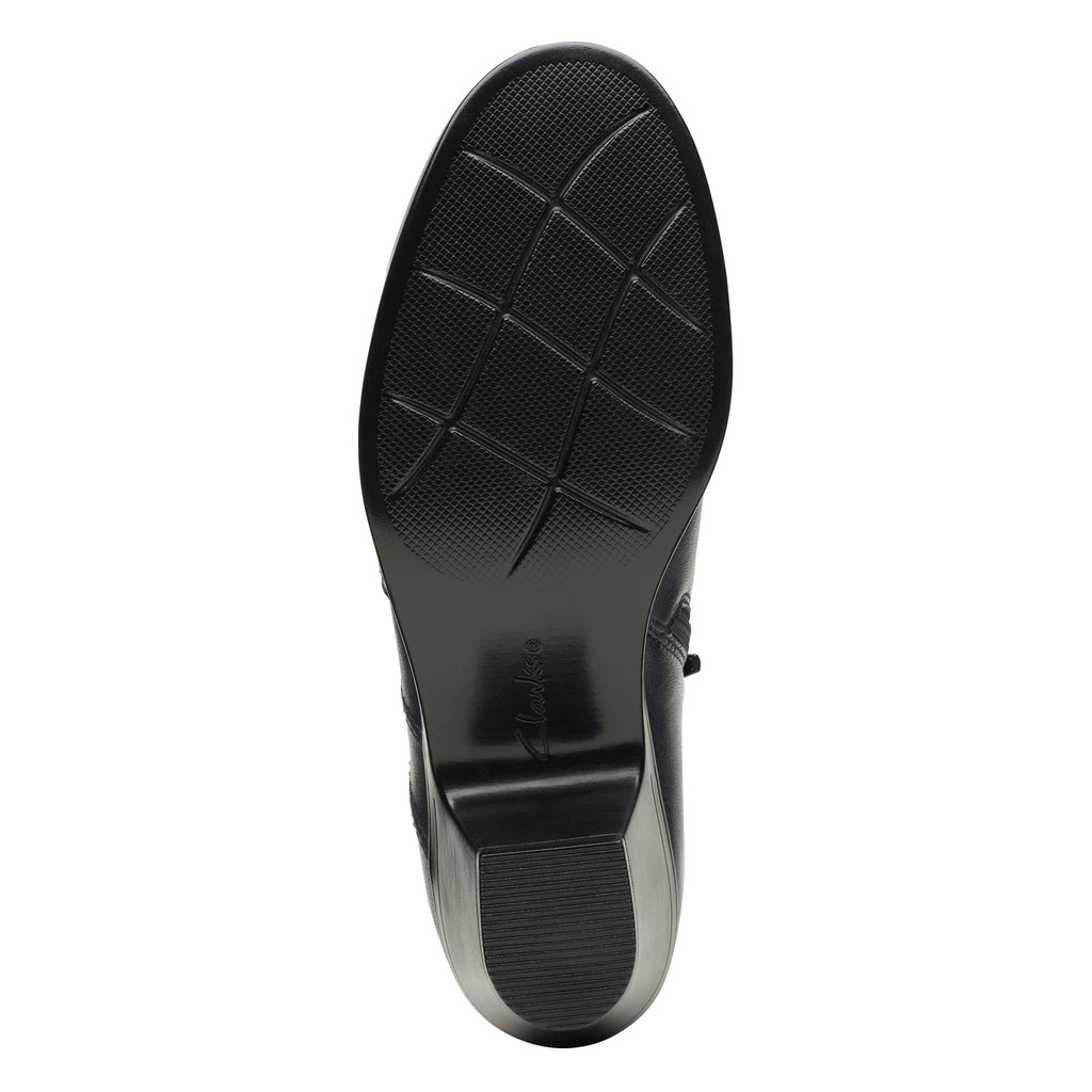 Women's Clarks, Emily 2 Erin Shootie