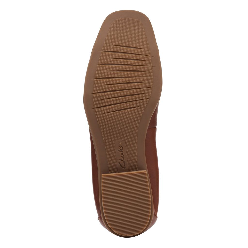 Women's Clarks Lyrical Sky Flat TAN 26174332