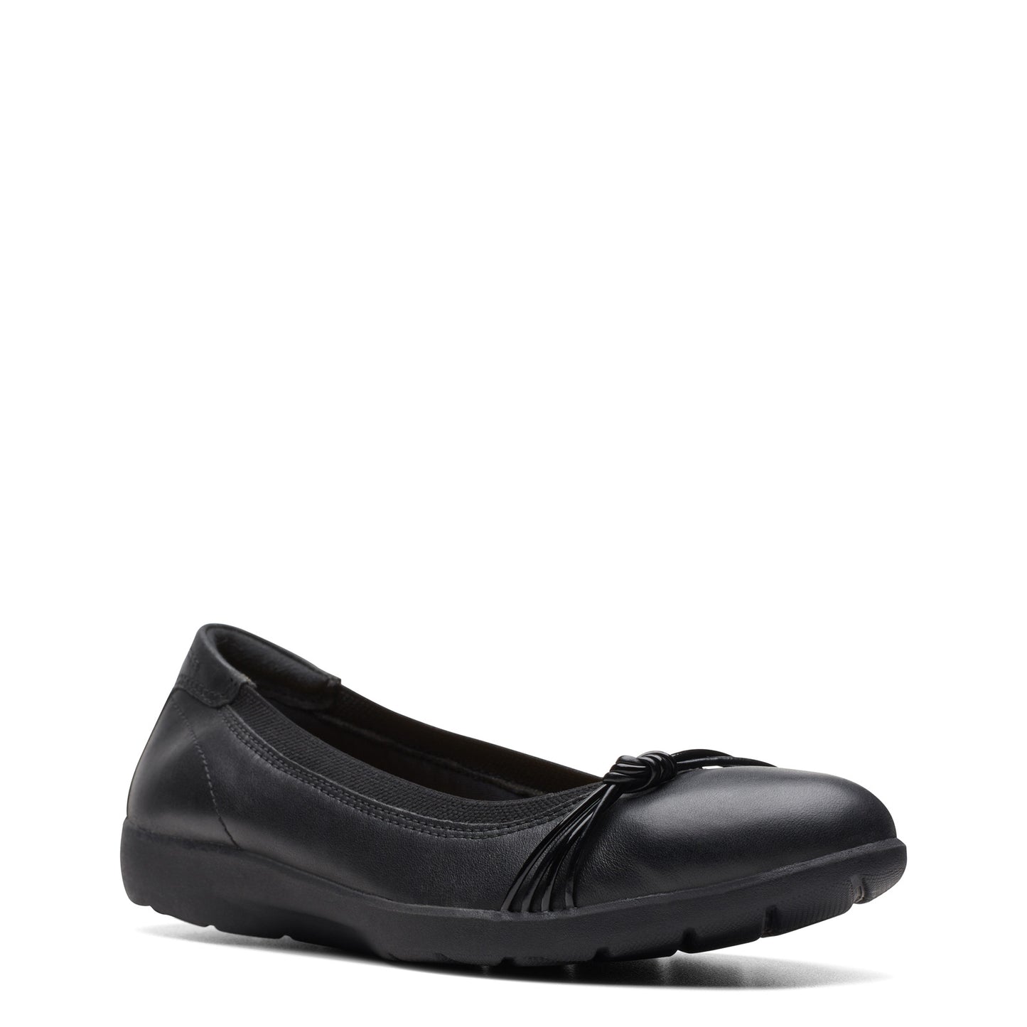 Peltz Shoes  Women's Clarks Meadow Rae Slip-On BLACK 26174364