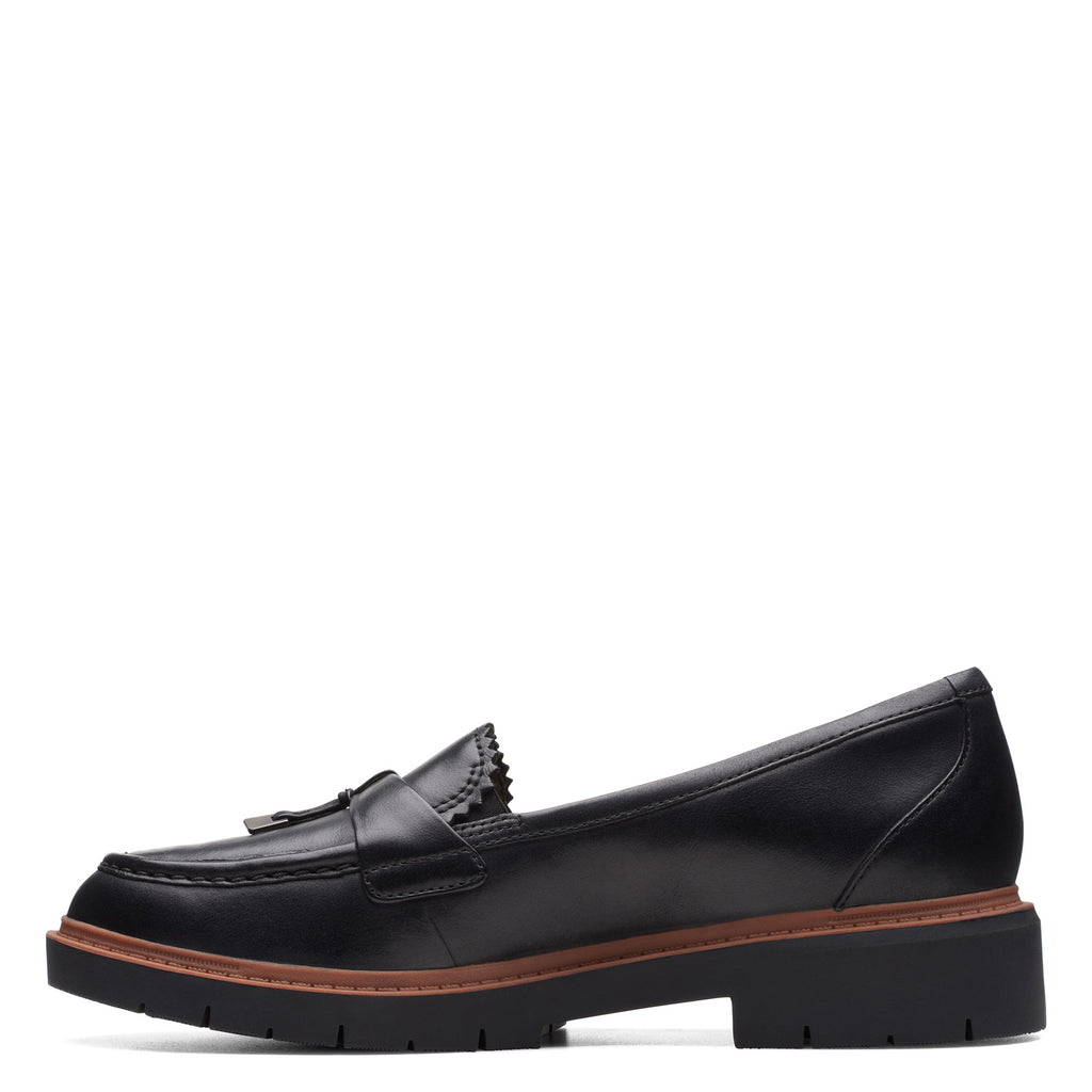 Women's Clarks Westlynn Bella Loafer BLACK LEATHER 26174456