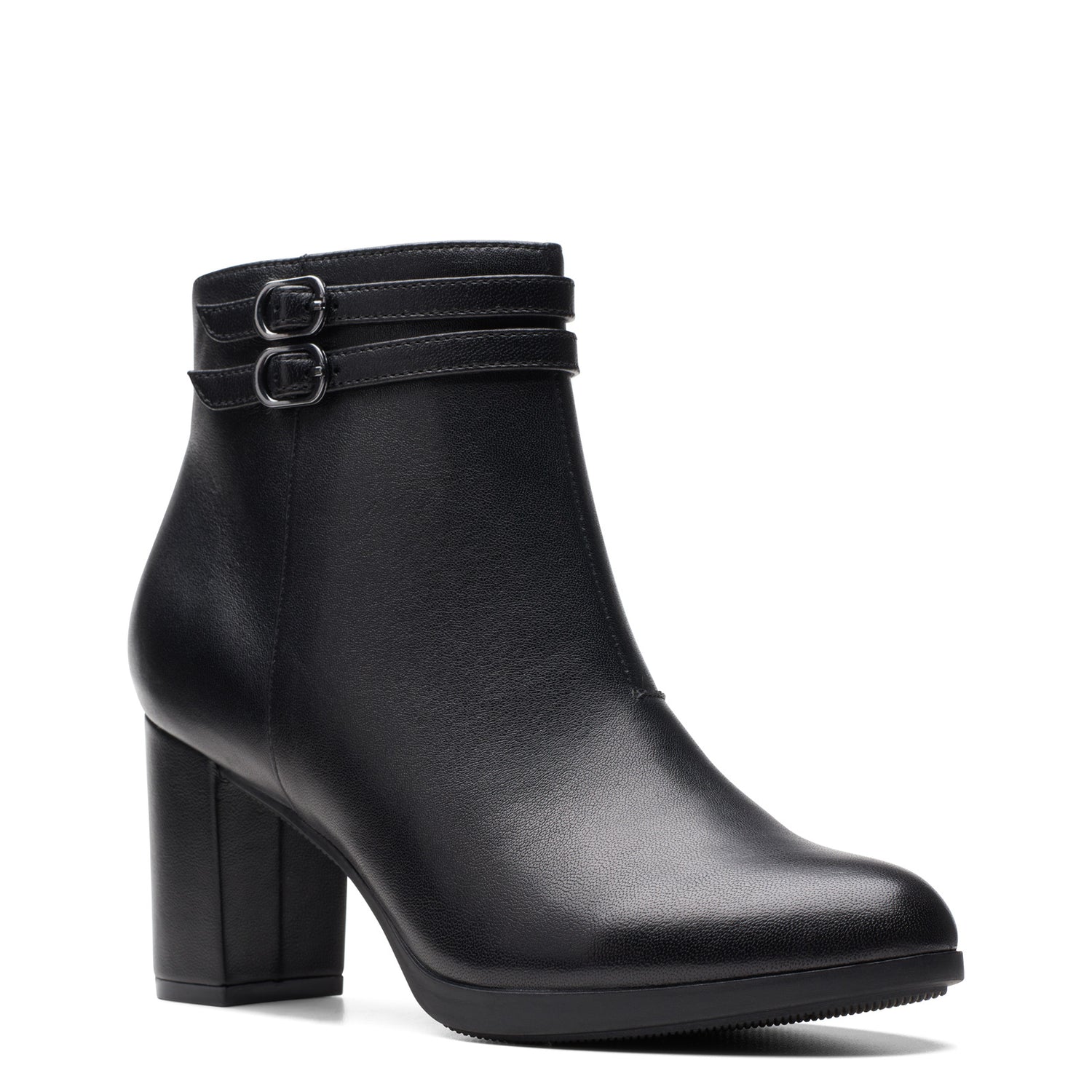 Peltz Shoes  Women's Clarks Bayla Light Boot BLACK 26174481