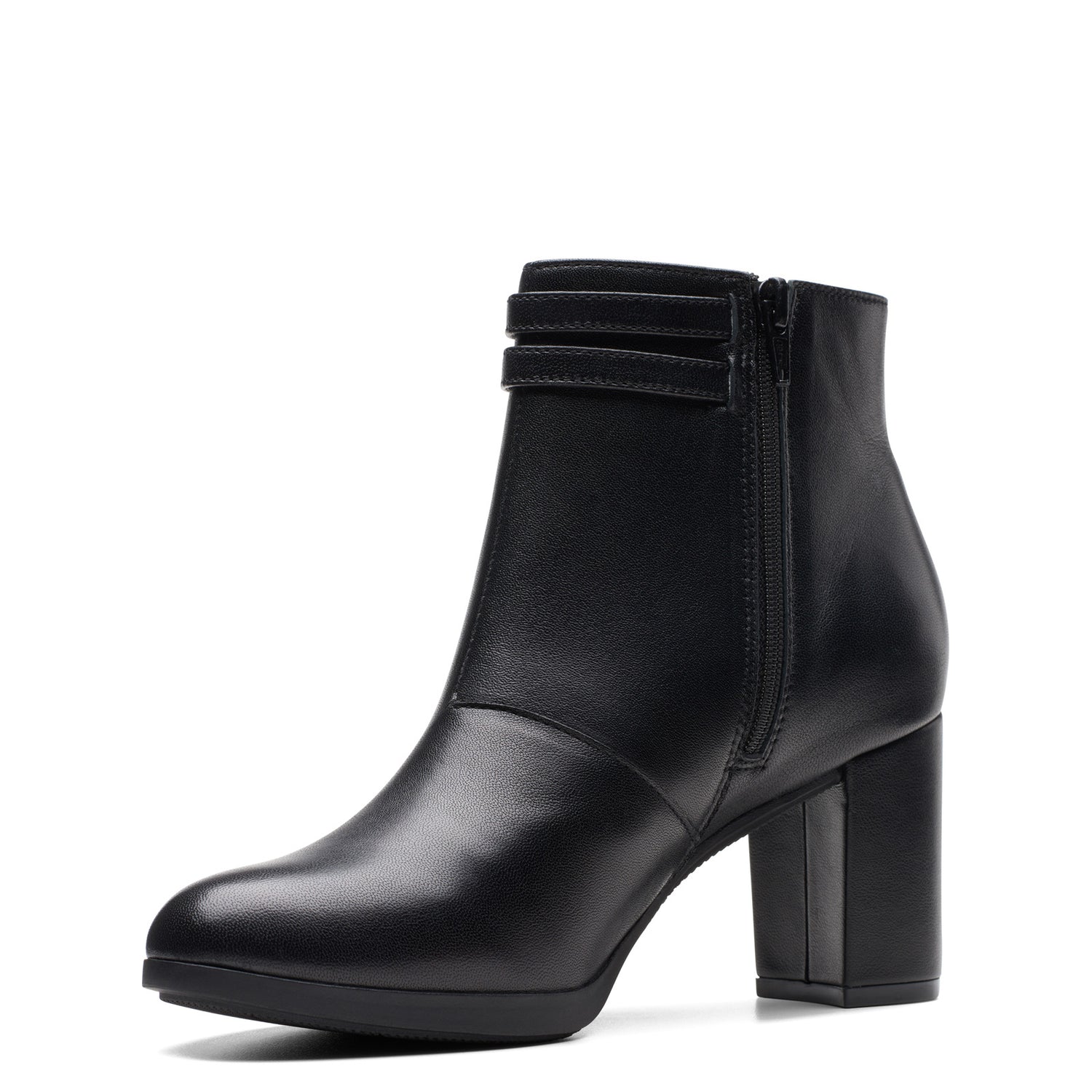 Peltz Shoes  Women's Clarks Bayla Light Boot BLACK 26174481