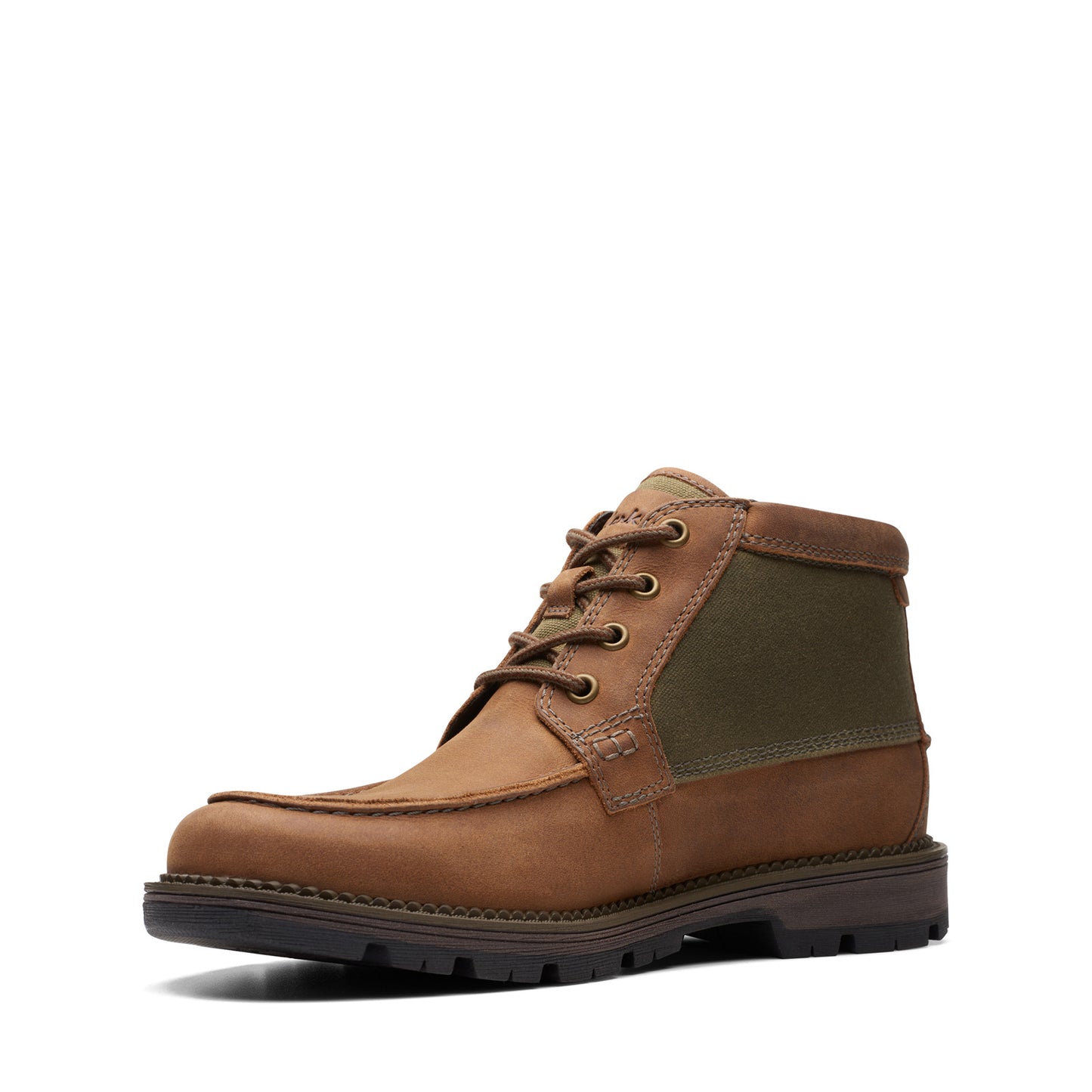 Peltz Shoes  Men's Clarks Maplewalk Moc Boot Tan Olive 26174599